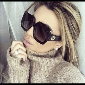 Pre owned Gucci sunglasses! Oversized!
